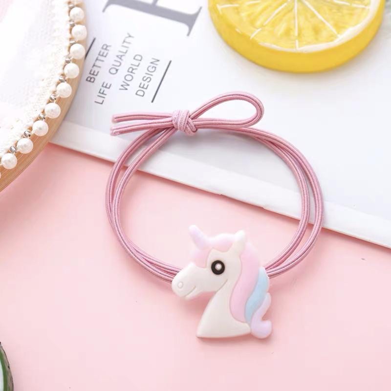 Cột tóc hình pony xinh cho bé yêu