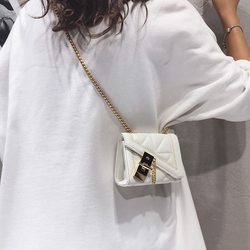 Túi Đeo Chéo Hình Vuông Đính Đá Nhỏ Nhắn Phối Dây Xích Thời Trang Dành Cho Nữ