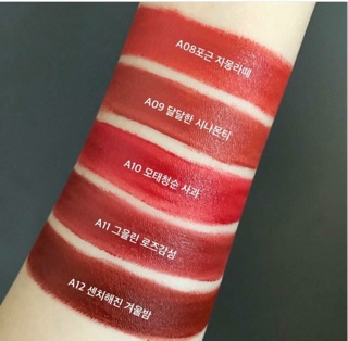 Son black rouge nắp tím