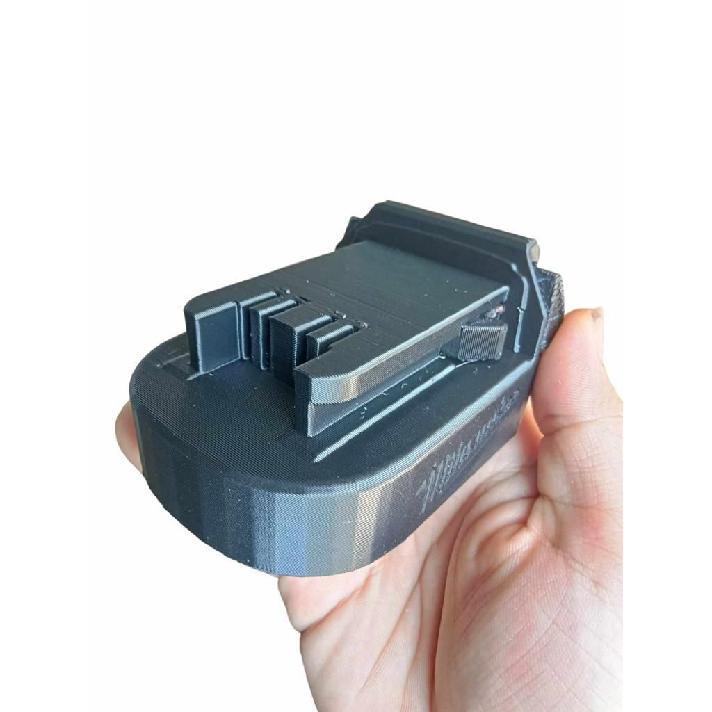 Đế Chuyển Pin Makita Thông Dụng Dùng Cho Máy Milwaukee M18 In Nhựa Chịu Lực Siêu Cứng - Bộ Chuyển Makita Sang Milwaukee
