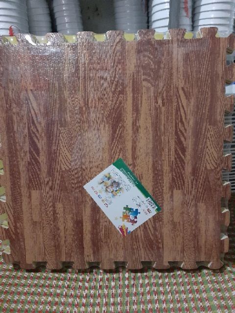 Thảm xốp vân gỗ (bịch 6 tấm,kt 60*60cm)