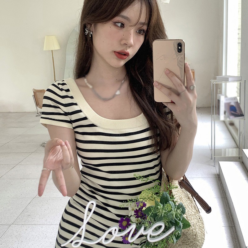Đầm Ôm Ngắn Tay Họa Tiết Kẻ Sọc Thời Trang Hàn Quốc Cho Nữ