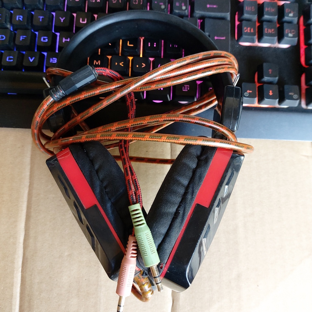 Headphone có dây  jack 3.5 đã qua sử dụng dùng cho máy tính, điện thoại, máy tính bảng, laptop ok GIAO NGẪU NHIÊN