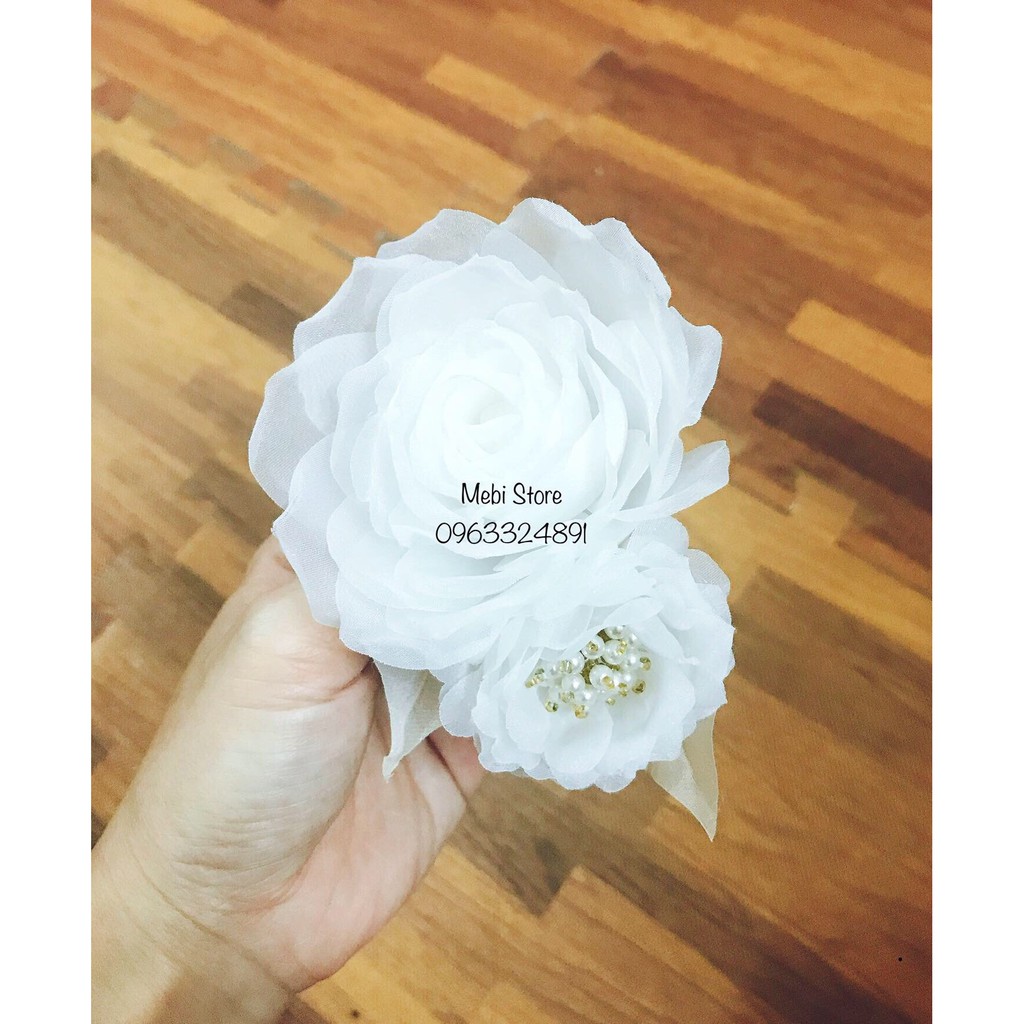 (Ảnh thật) Hoa cài áo handmad mẫu hồng trắng kép nhụy trai siêu sang (hoa to 9cm, nhỏ 4cm)
