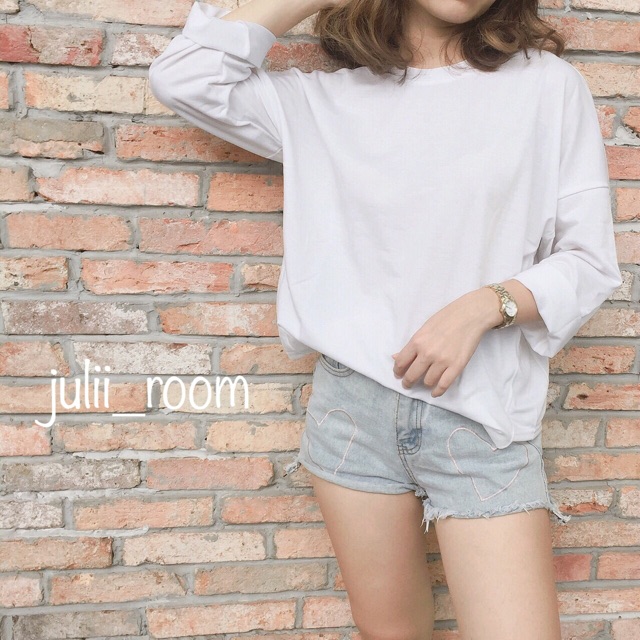 Áo xẻ vạt High - Low