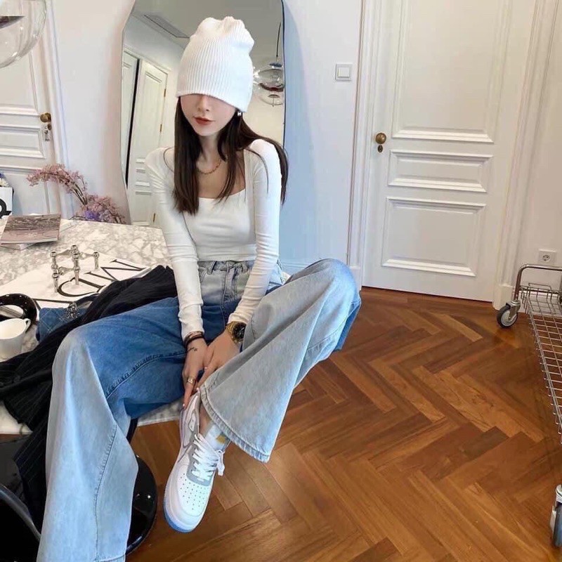 Áo thun croptop cổ vuông tay dài