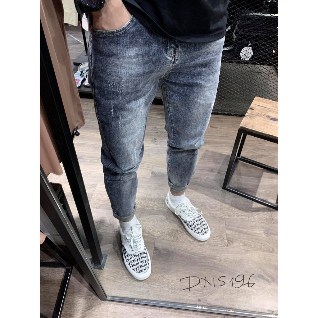 Quần Jean nam xanh xước Carrot Fit DENIMST 196