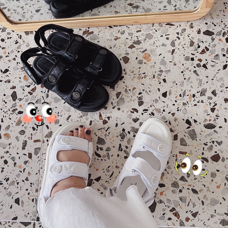 SANDAL CHA..NEL TRENDY