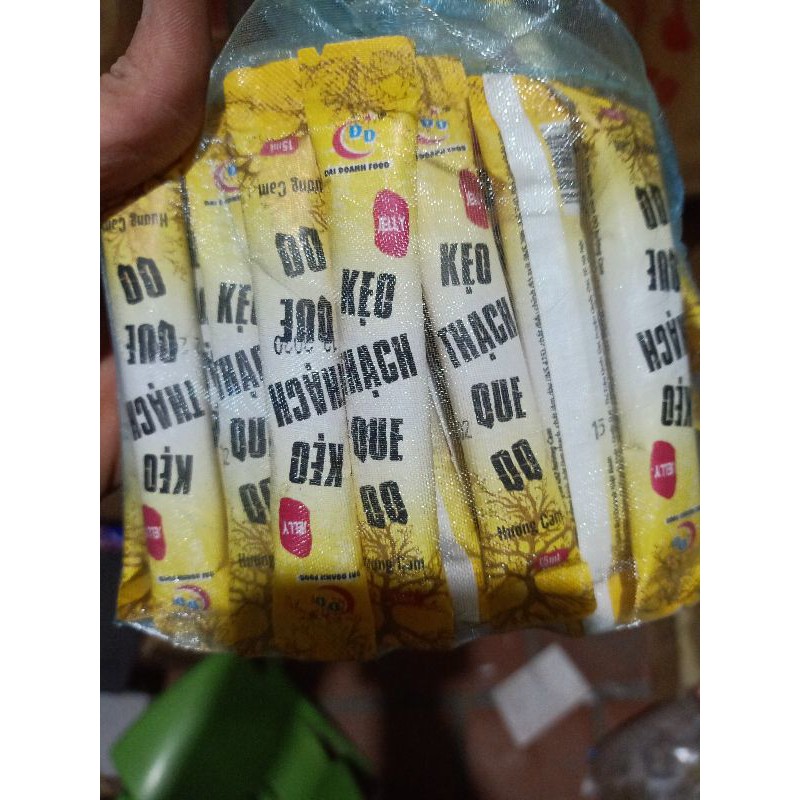 thạch que đủ màu 1kg 1 túi khoảng 55 thanh