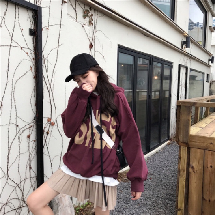 Áo hoodie dáng rộng tay dài in chữ thời trang thu đông phong cách Hàn Quốc mới 2021