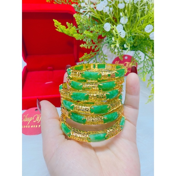 Vòng tay nữ đá thạch xanh bọc kim tiền dát vàng 18 cao cấp