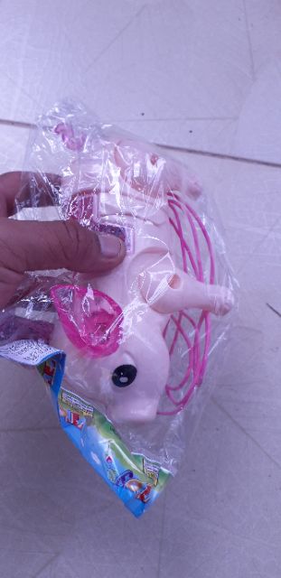 Chú Heo đi dạo bằng nhựa có nhạc và đèn Led rất đẹp tặng kèm PIN