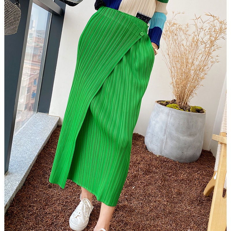 Sanzhai pleated skirt medium length basic fashion slim high waist solid color commuter pleated skirt for a lifetime