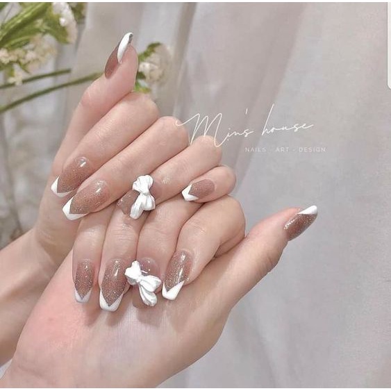 Mong úp thiết kế kèm keo + dũa nail