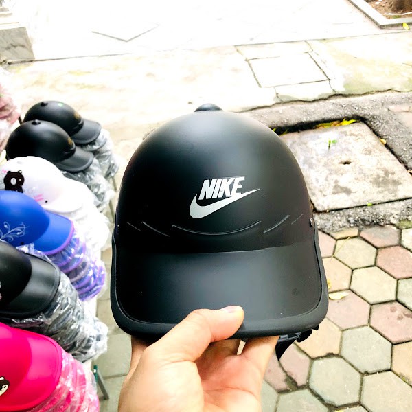 Mũ bảo hiểm thời trang NAM NỮ nửa đầu giá rẻ,nhiều màu sắc,vi vu dạo phố