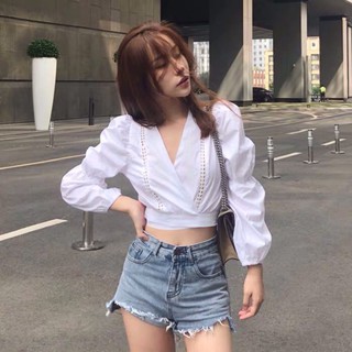 (Order) Áo croptop cổ V vạt chéo vai bồng sang chảnh 2019