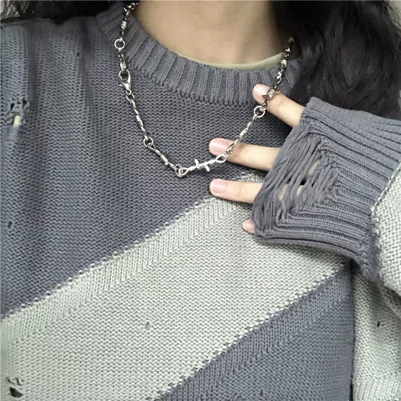 Vòng đeo cổ thiết kế gai nhọn cho nam và nữ