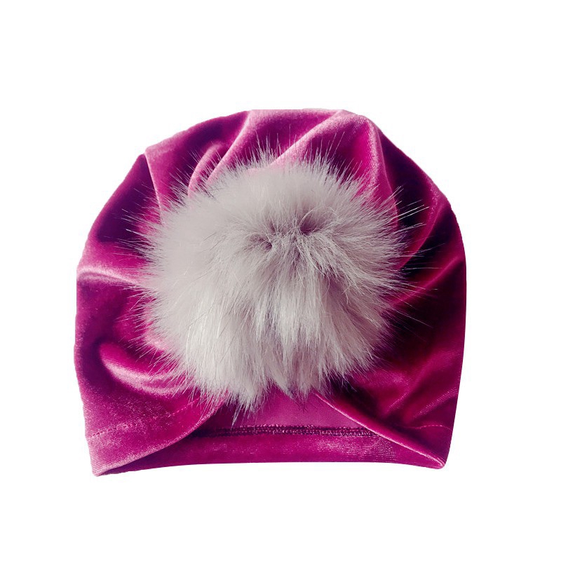 Mũ trùm đầu giữ ấm tai bằng nhung gắn quả lông dễ thương cho bé trai/gái 1-3 tuổi