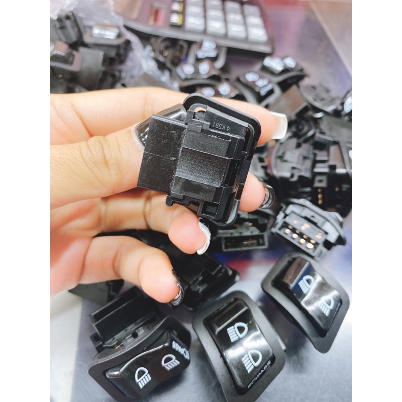 nút công tắc passing SH dành cho các dòng honda