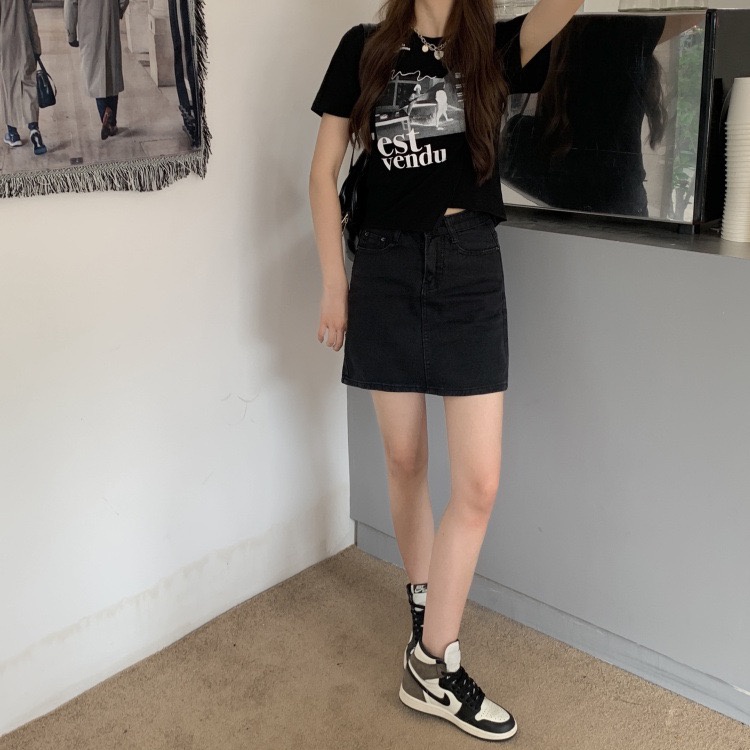 MS0030 Áo thun croptop vạt chéo in vest vendu