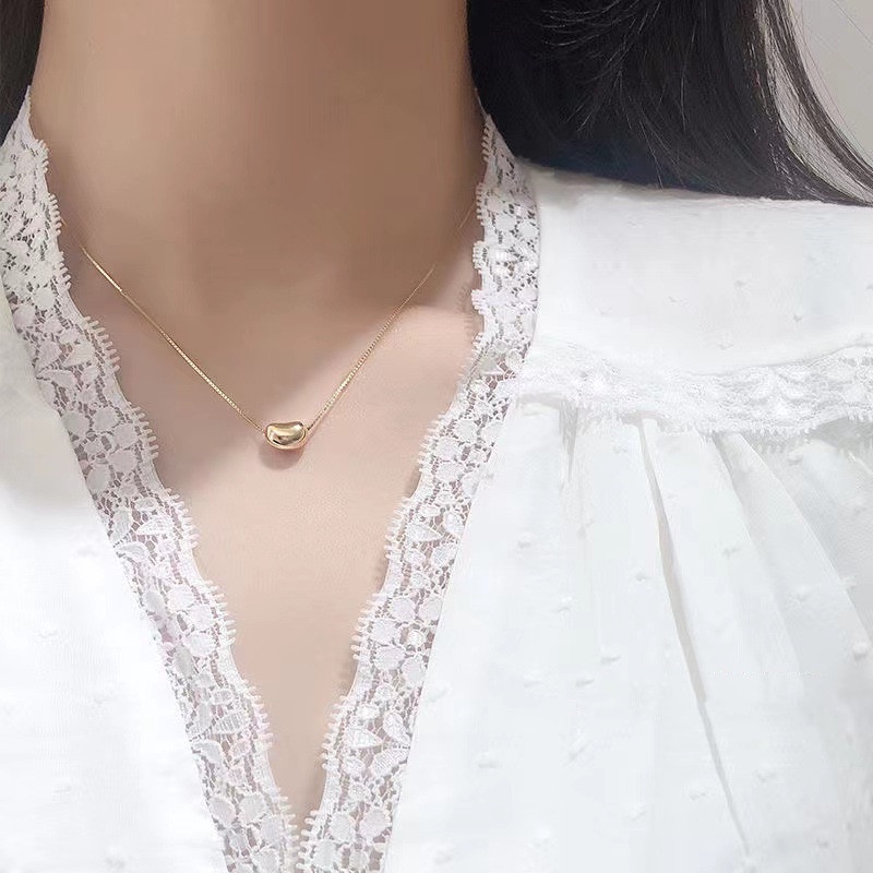 Vòng Cổ Mặt Hạt Đậu May Mắn Đơn Giản Cá Tính Kiểu Mới Dành Cho Nữ