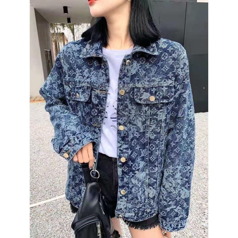 Áo khoác bò vải denim in logo có túi ngực phía trước louis vuitton LV