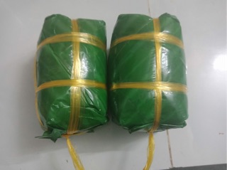 Combo lá chuối giả gói chả lụa, nem chua