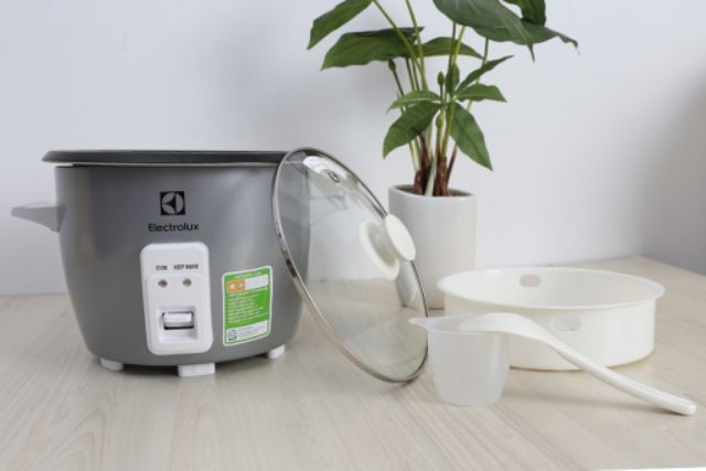 Nồi cơm điện Electrolux 1.8 lít ERC1800 | BigBuy360 - bigbuy360.vn