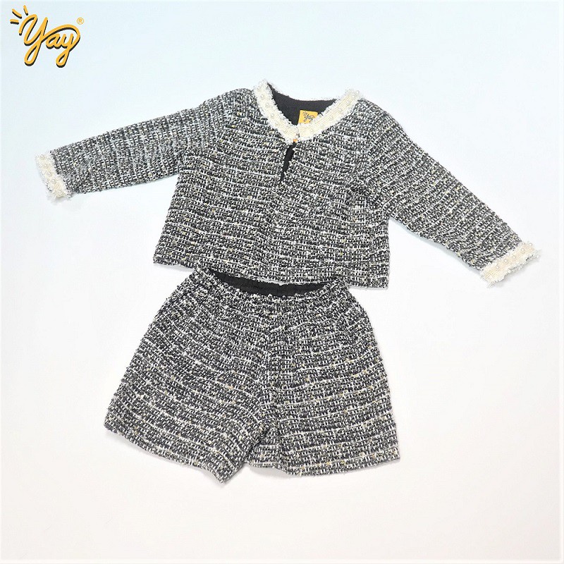 Set Áo Khoác Quần Soọc Vải Tuýt t - Yay