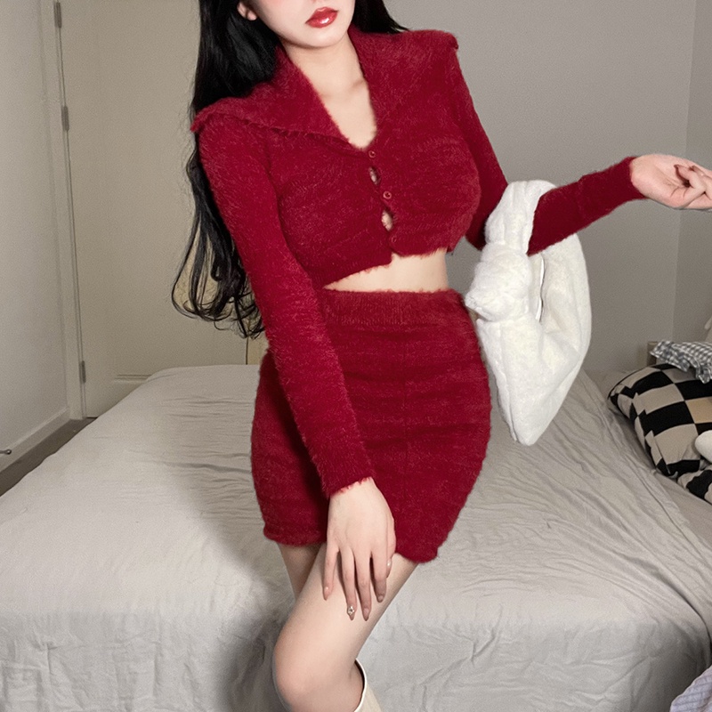 SET TRANG PHỤC LÔNG ĐỎ SEXY (B1014)