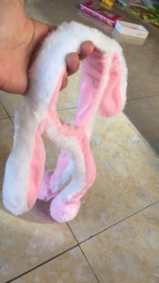 Mũ tay giật tai thỏ