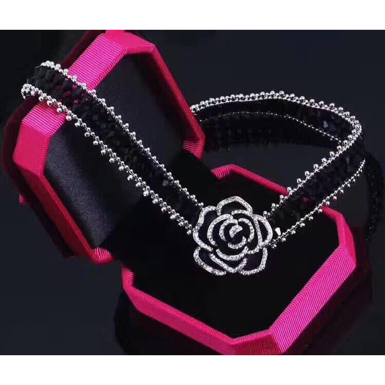 Vòng Cổ Hoa Hồng Đính Đá Sang Trọng Crystal PNQ