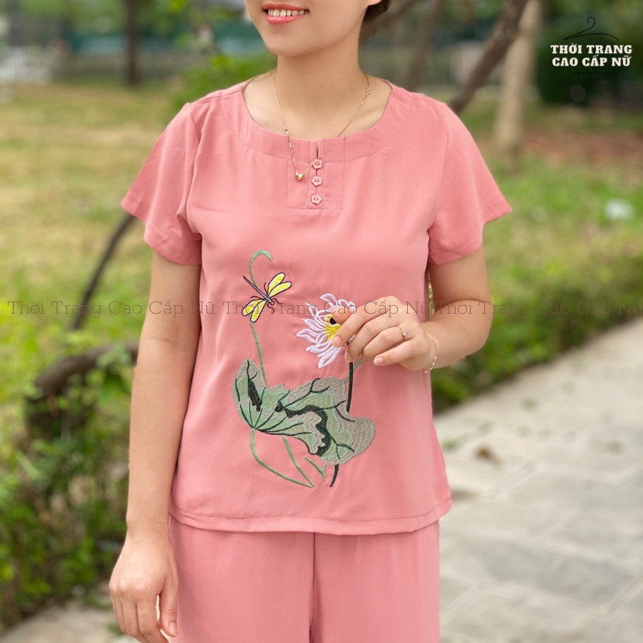Đồ Bộ Trung Niên Cho Mẹ Mặc Nhà Thêu Hoa Chất Đũi Mềm Mịn,Thoáng Mát Thâm Hút Mồ Hôi TN15 - MT.shop