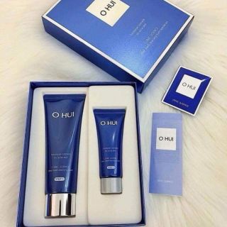 Sữa rửa mặt ohui xanh