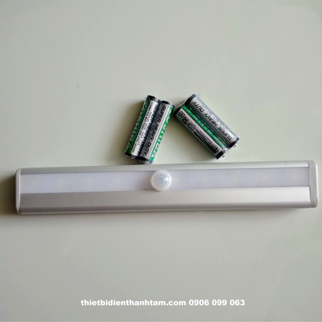 Thanh Đèn LED 10 bóng không dây Dán tủ, Dán tường cảm ứng hồng ngoại