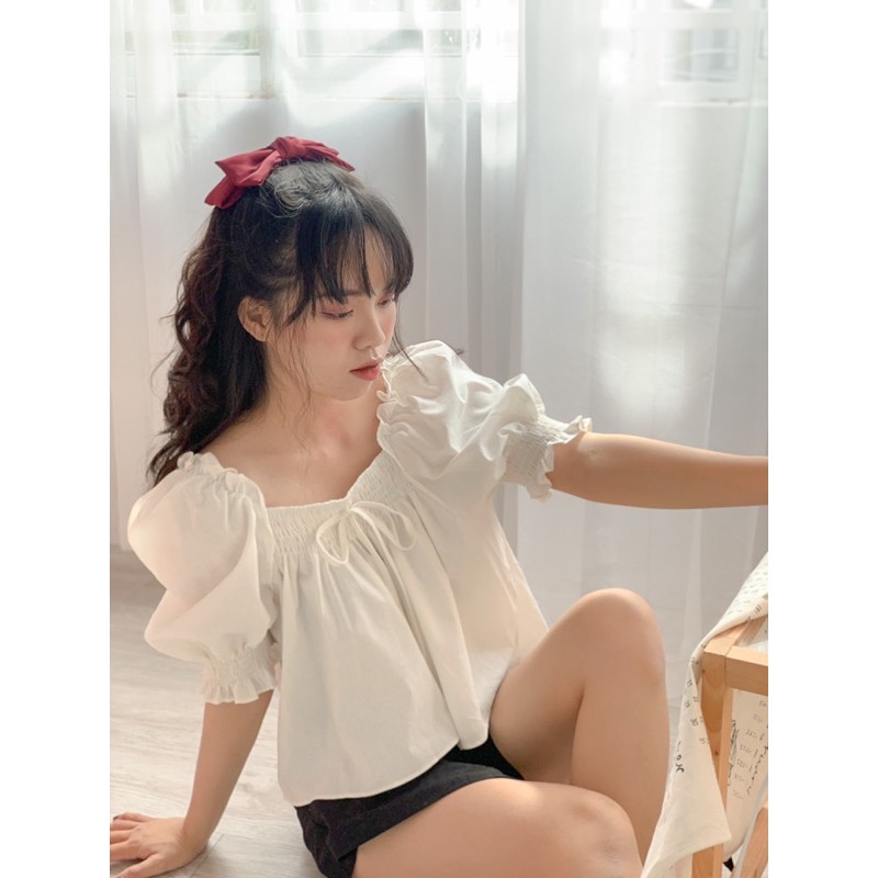 Áo babydoll trắng tay bồng