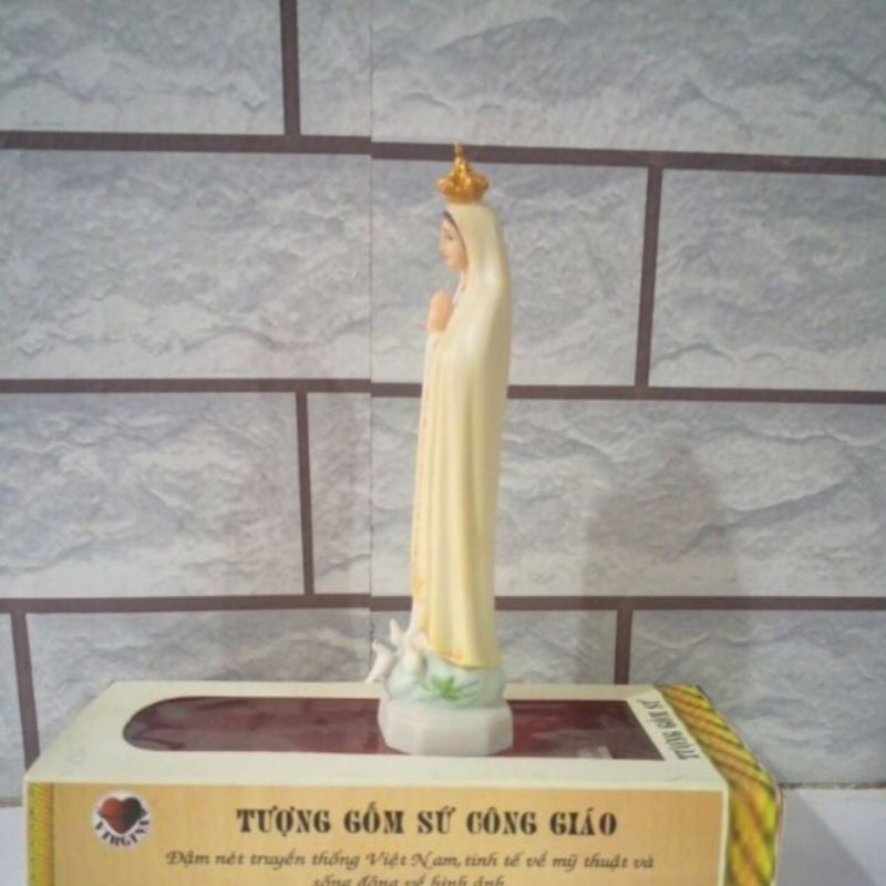 43.Tượng Đức Mẹ Fatima Gốm sứ 17cm