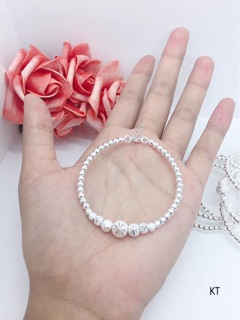 Vòng bi cứng phay bao sáng chuẩn bạc ta cho bé