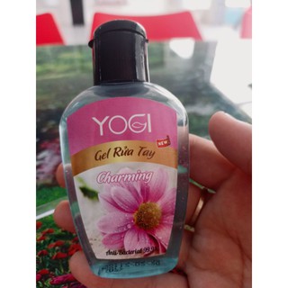 Nước rửa tay khô