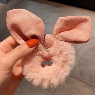 CỘT TÓC TAI THỎ