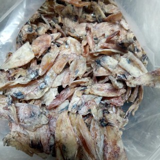 Khô mực chuối