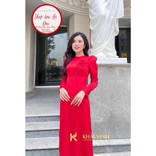 △Áo dài đỏ thiết kế bông hoa thủ công, phần đuôi tết rất cách điệu, chất lụa tây thi 2 tà | BigBuy360 - bigbuy360.vn
