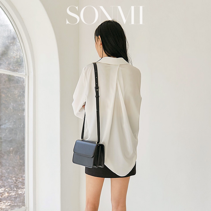 Áo Sơ Mi Nữ Tay Dài Form Rộng SONMI Hàn Quốc Kiểu Công Sở Vải Lụa Đẹp Màu Trắng Đen Be CALLE MOLLY