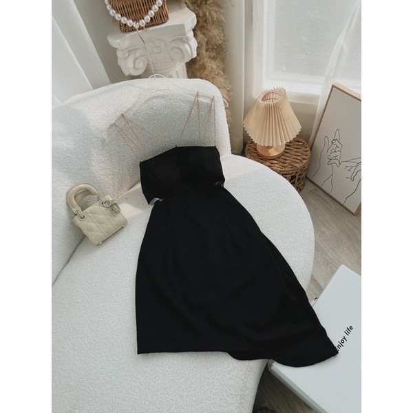 ĐẦM SUÔNG BODY DÂY XÍCH CHÉO CUT OUT NHỎ EO