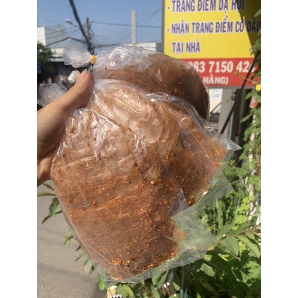 200gr bịch bánh tráng xike muối, tỏi, hành phi, vị cay vừa miệng