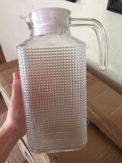 Bình đựng nước thuỷ tinh 2 lít