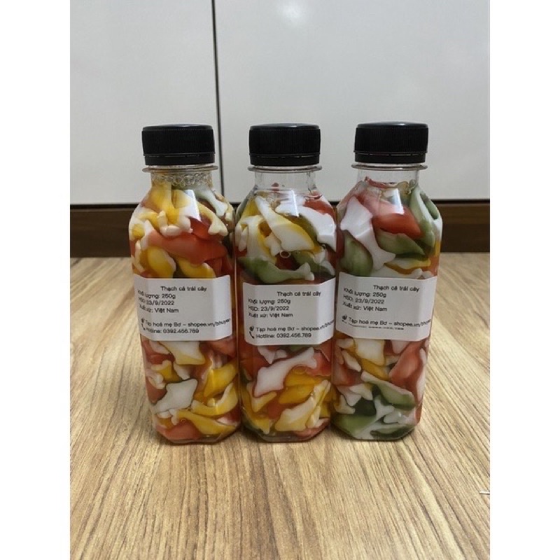 Thạch con cá 4 màu chai 300g