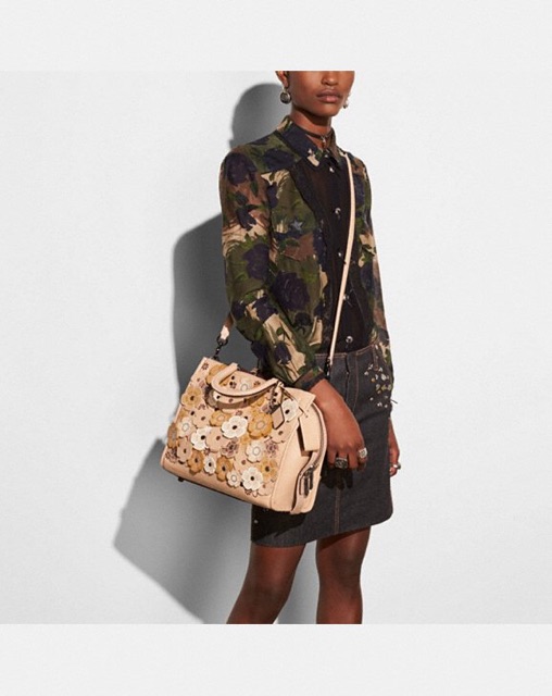 ⚠️SALE SẬP SÀN⚠️ Túi Coach hoa trà size đại