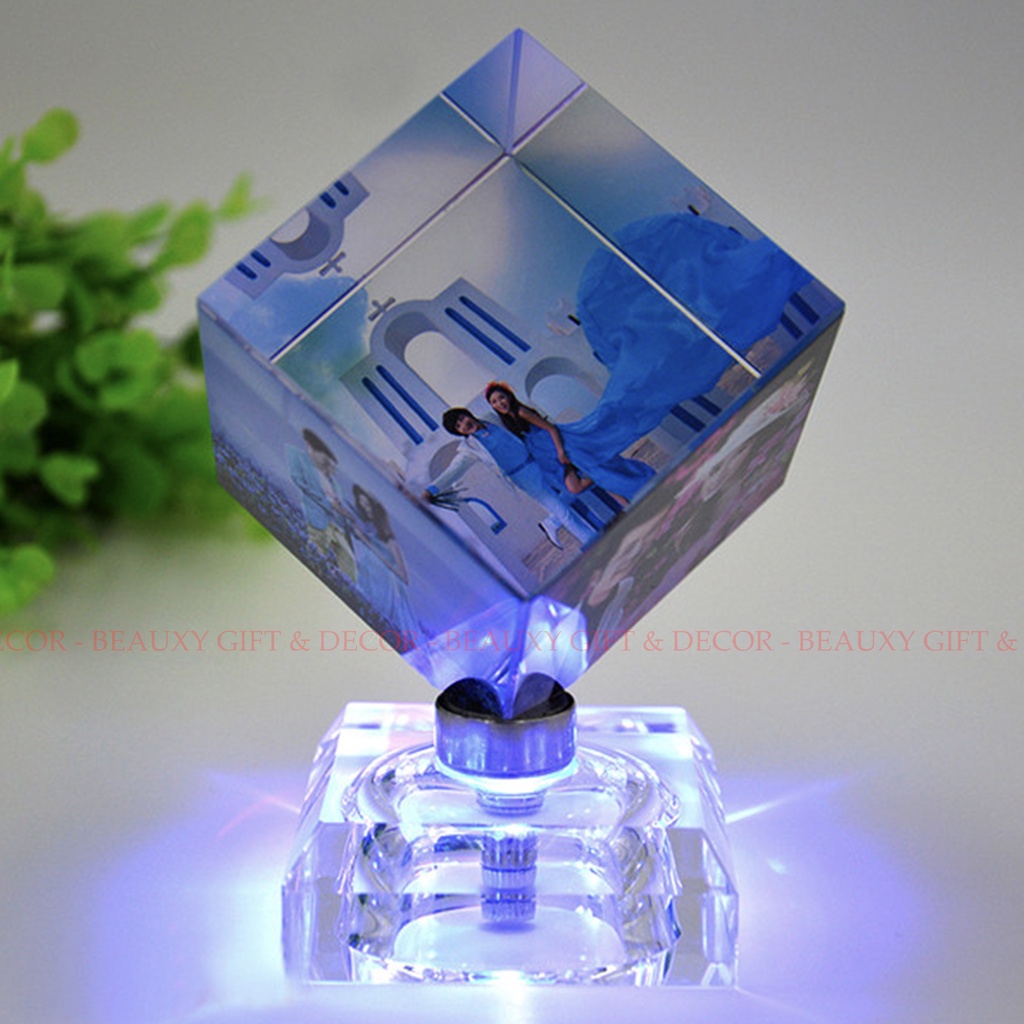 Pha Lê Lập Phương In 3 Ảnh Free Thiết Kế, Đẹp Lung Linh, Quà Tặng Đầy Ý Nghĩa