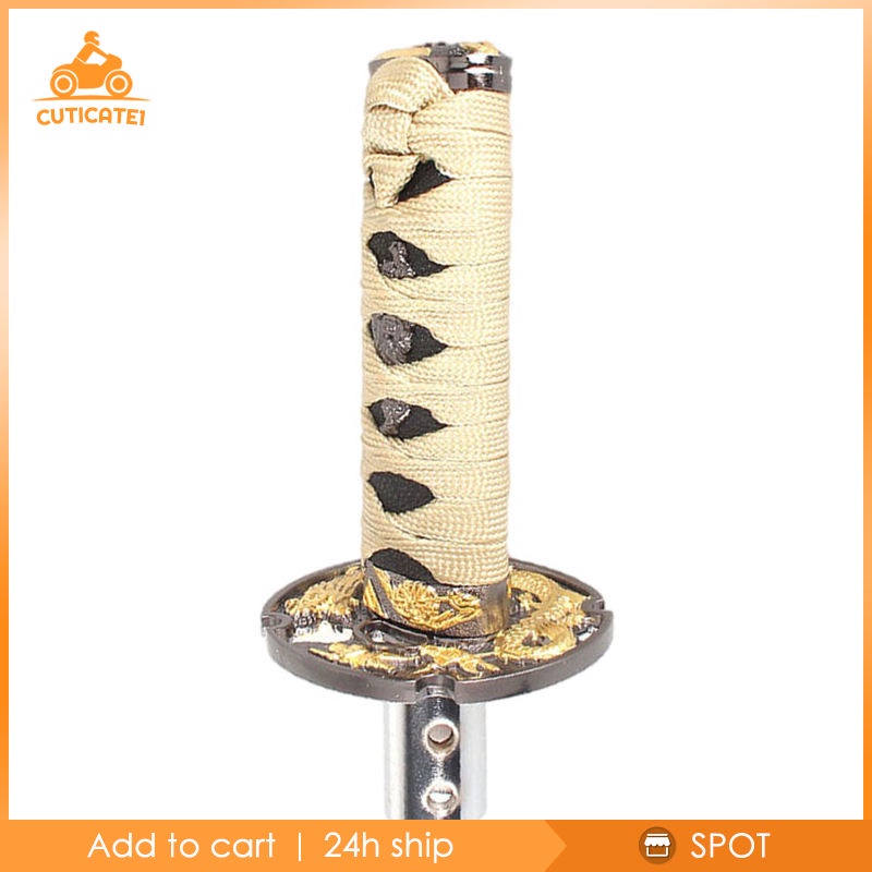 Núm gạt cần số phong cách samurai cho xe ô tô độc đáo